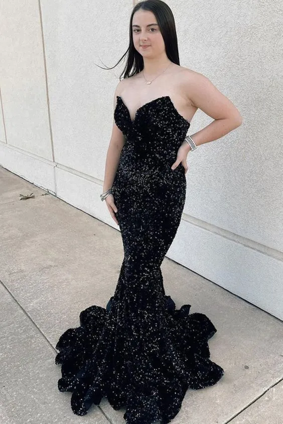 2024 Black Appliques Sweetheart Trumpet Long Prom Dresses