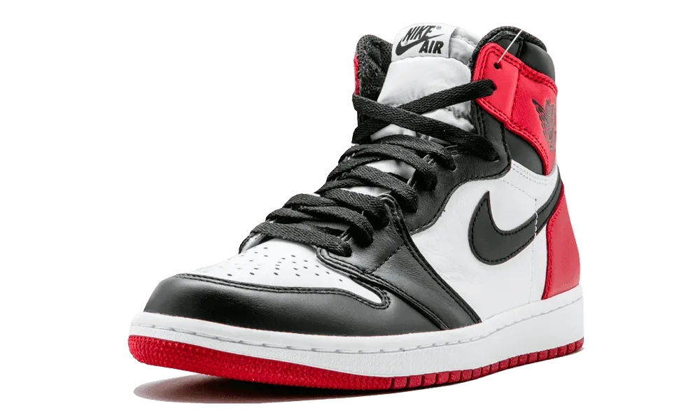 Air Jordan 1 Retro High OG Black Toe