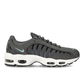 Air Max Tailwind IV