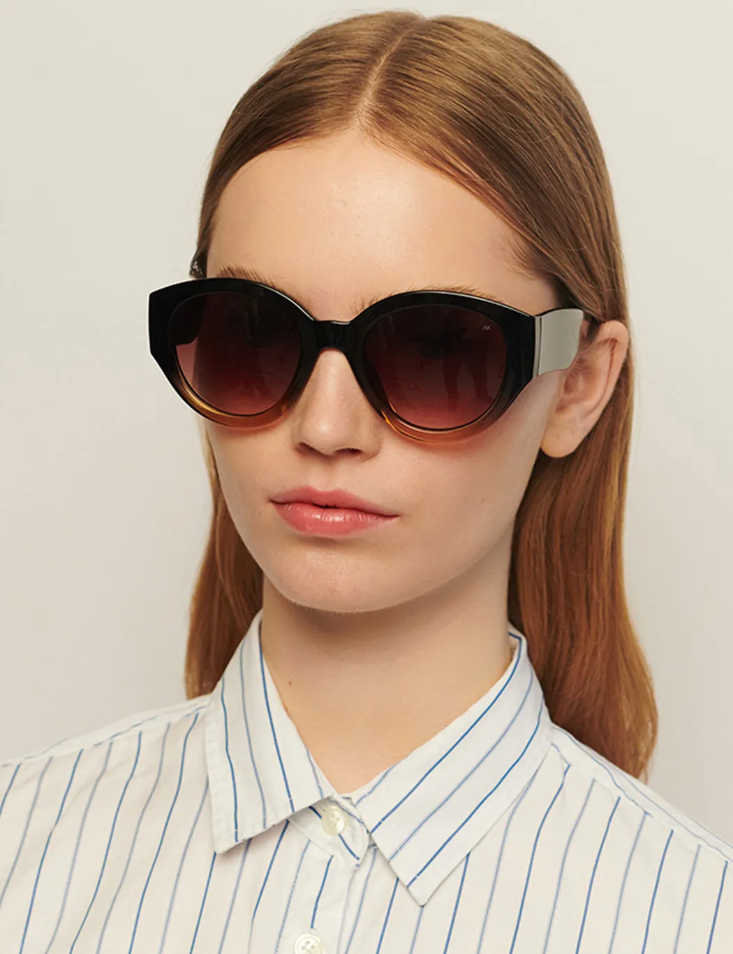 A.Kjaerbede Big Winnie Sunglasses - Black/Brown