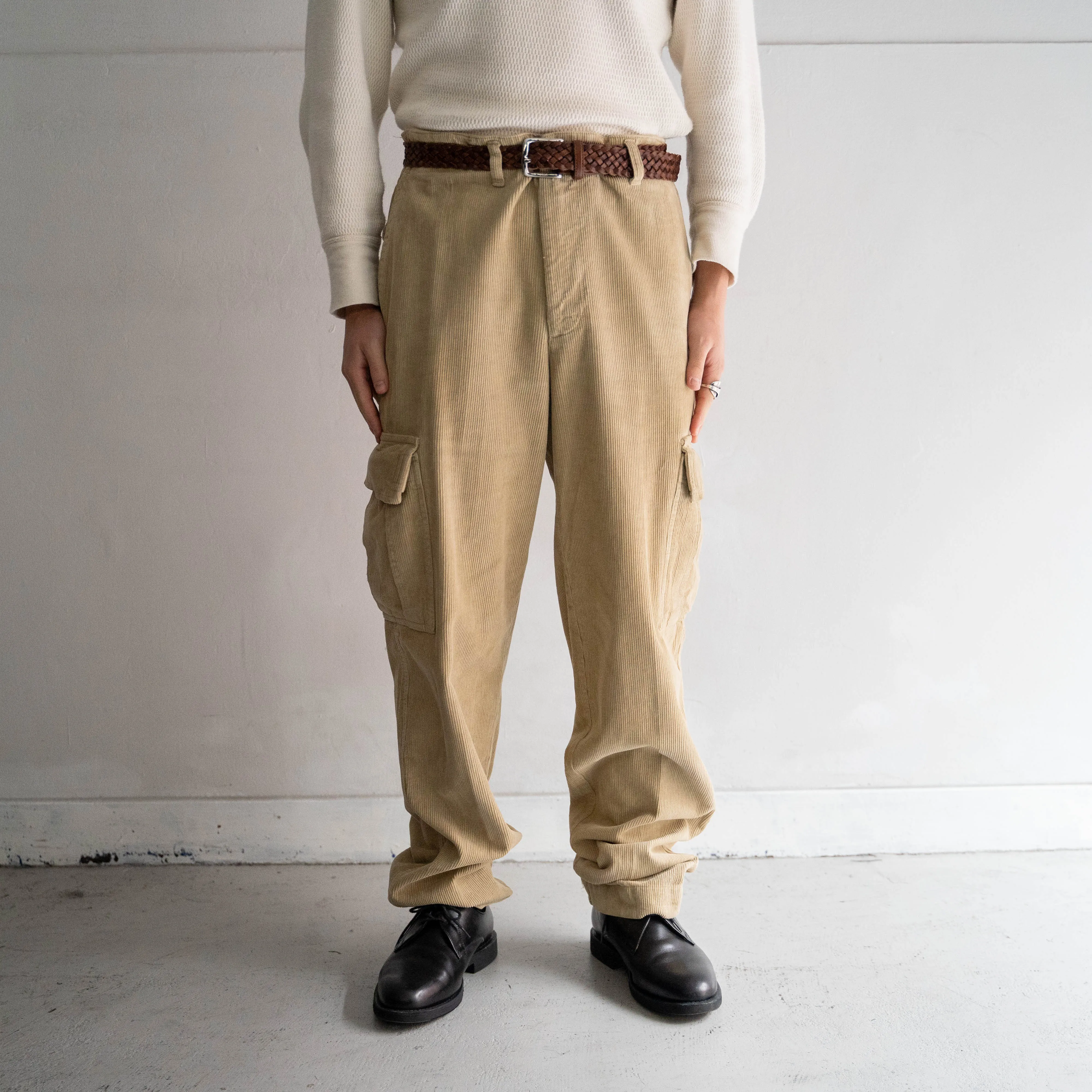 around 1990s European beige color corduroy cargo pants