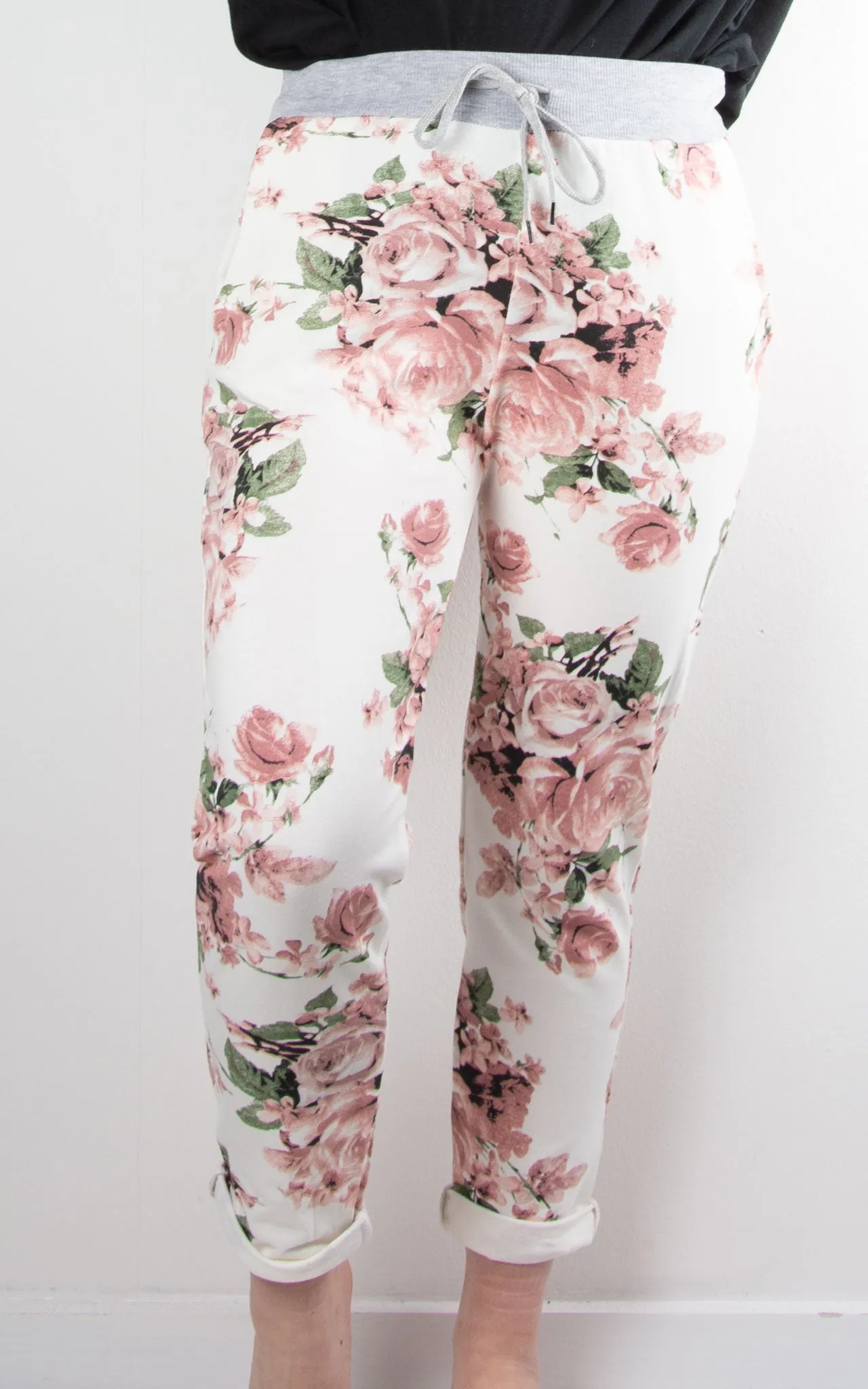 Basic Jogger | Rose Blossom | White