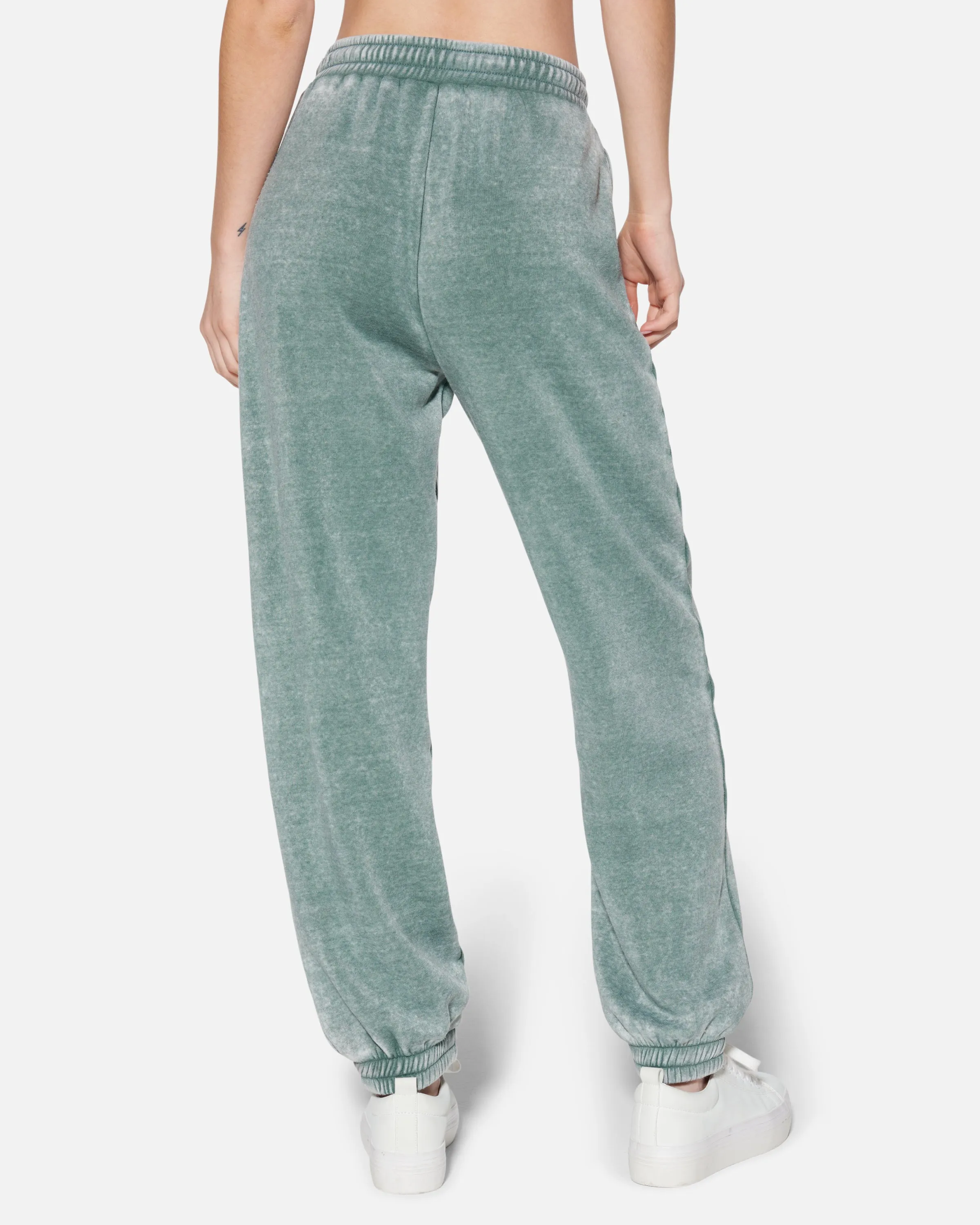 Essential Burnout Fleece Jogger Pant