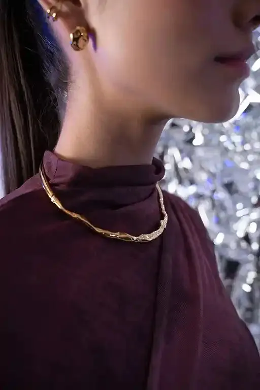 Molten Choker 14K Gold Plated