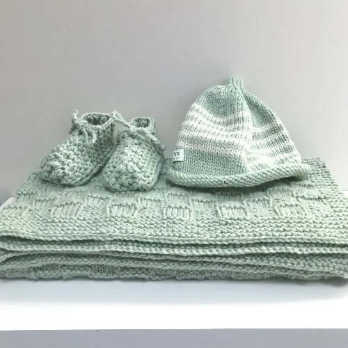 Travel Rug, Beanie & Booties Set